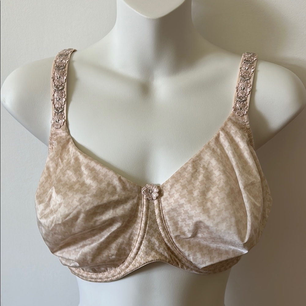 Rosa Faia Cream Pink Bra with Satin Finish 36G